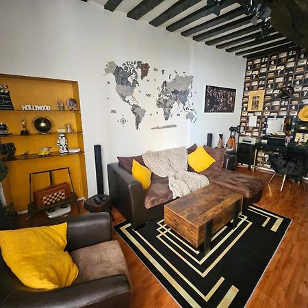 "Studio Cinema" Осер Экстерьер фото